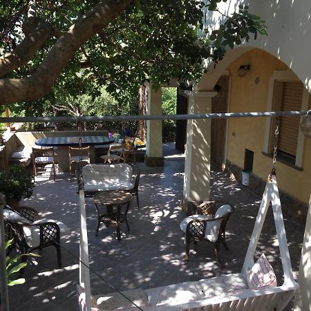 La Piazzetta Apartment Санта Катерина Екстериор снимка